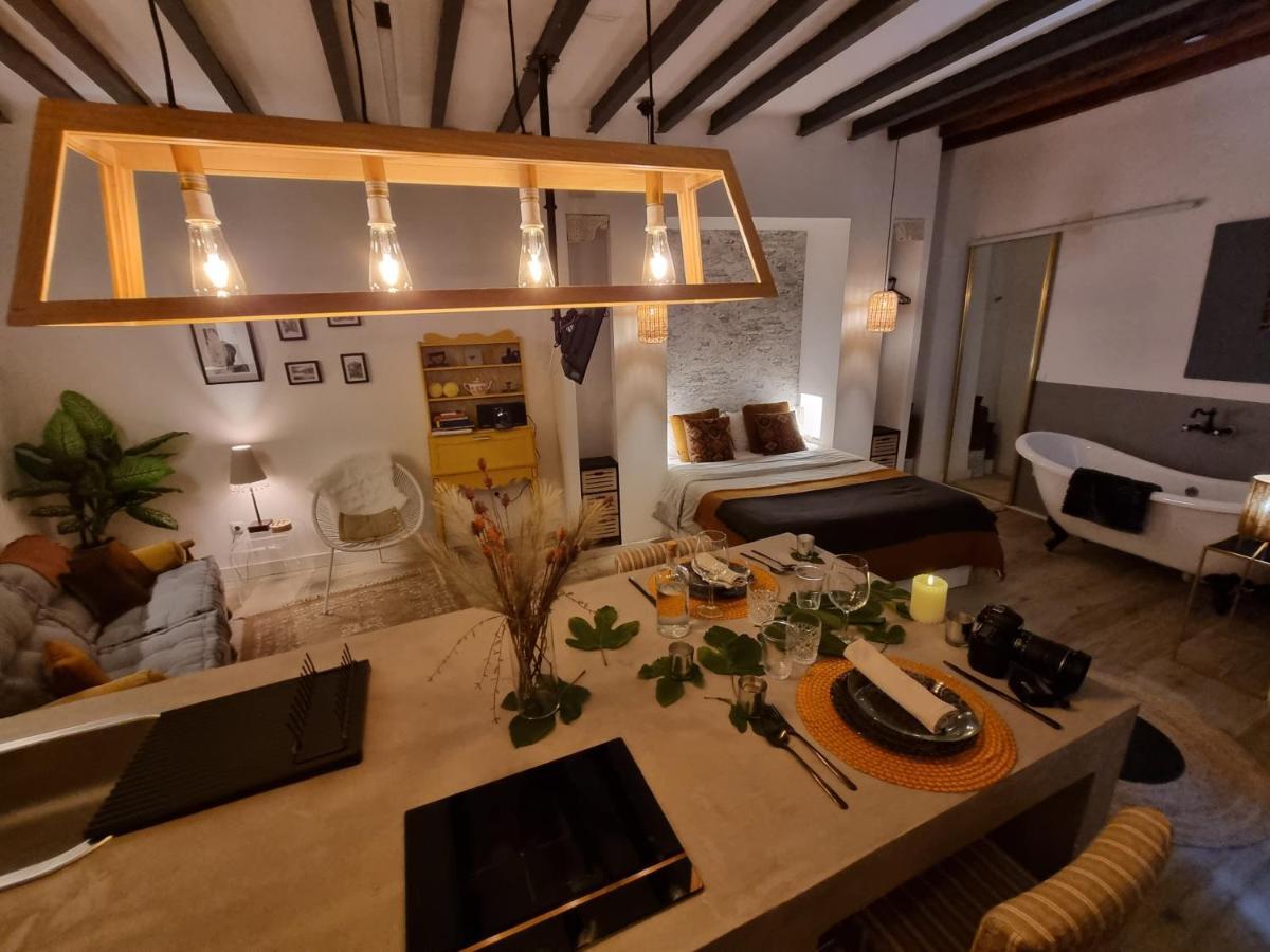 Apto-LOFT SAGRARIO, CON BAÑERA Toledo Exterior foto