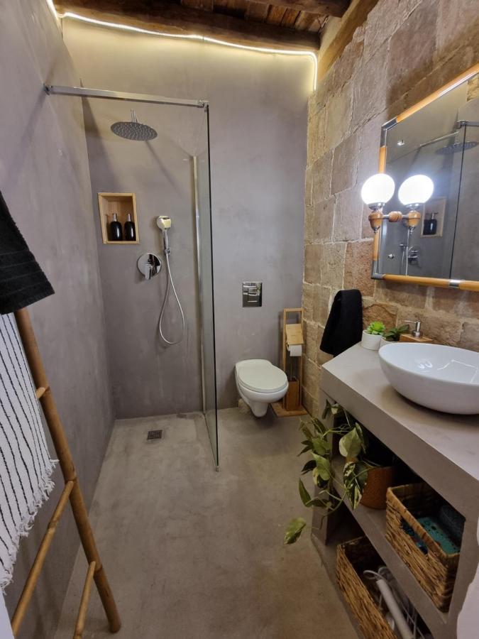 Apto-LOFT SAGRARIO, CON BAÑERA Toledo Exterior foto
